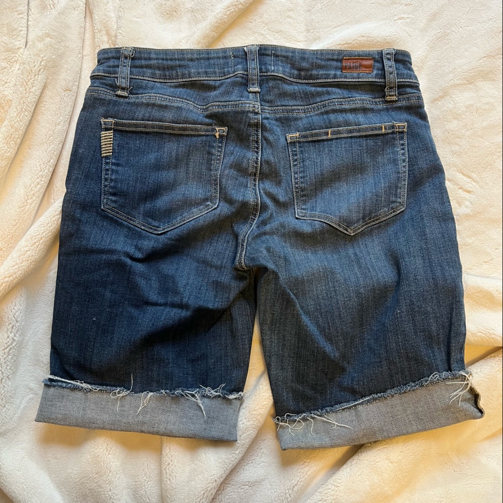 Paige Denim Shorts ~ Inseam 8” folded/10” unfolded ~ Size 28